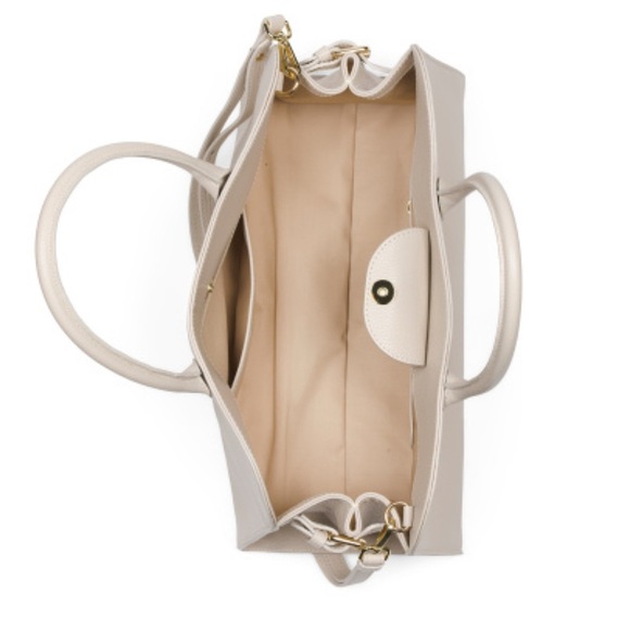 Claudia Firenze Pebbled Leather Tote | Made in Italy | Capsule Closet Must-Have - Picture 3 of 10